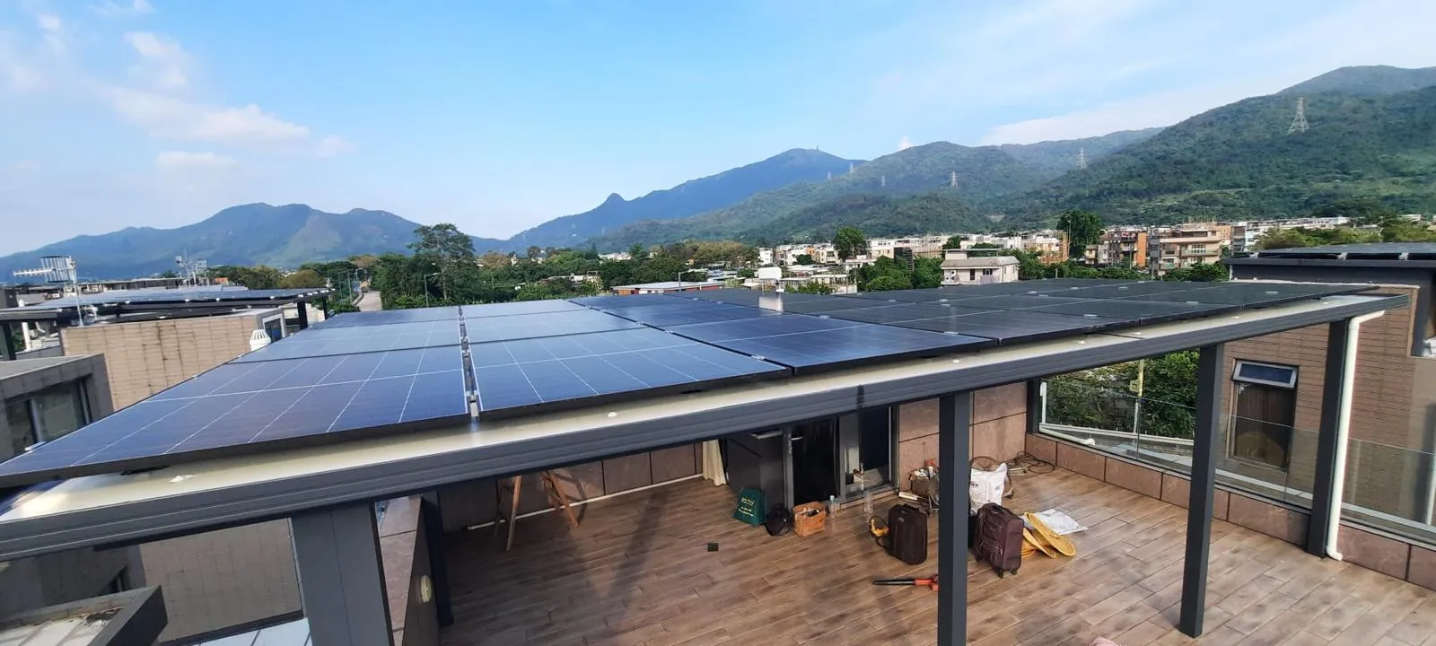 元朗錦上路田心村 村屋天台太陽能工程相片 3